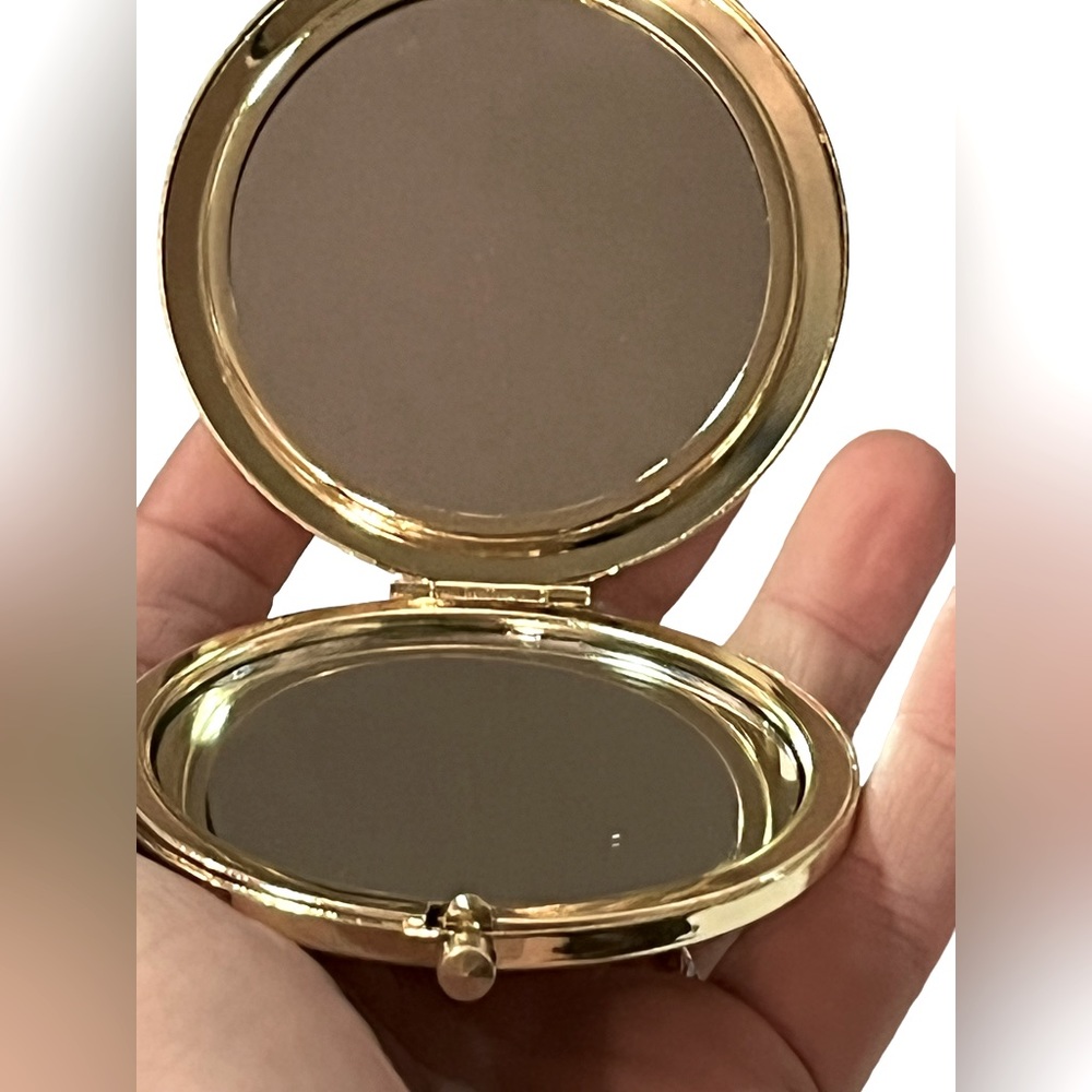 Changing color jeweled pocket mirror! Beautiful gift!